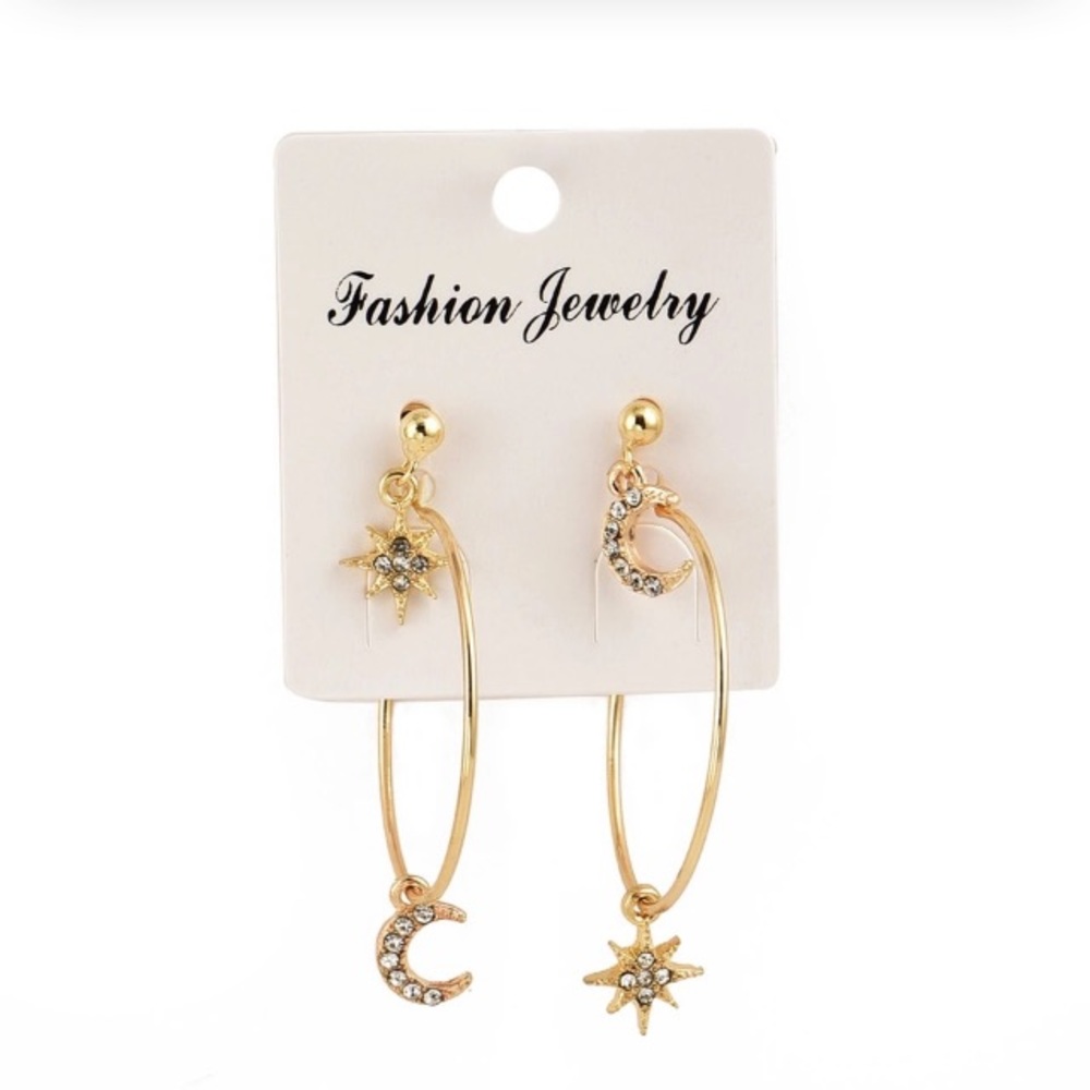 NEW!๐๐๐GOLDEN SUN ๐ & ๐ MOON HOOPS!๐๐๐LOVE - Picture 1 of 8